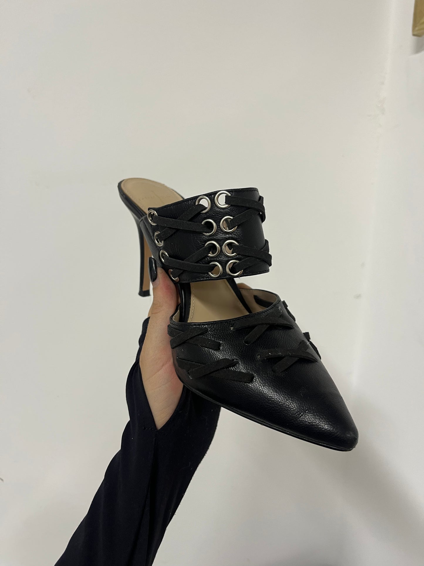 CRISS CROSS MULES